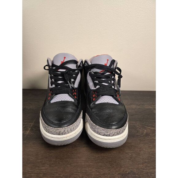 Size 9 - Air Jordan 3 Retro OG 2024 Black Cement Men's Basketball Shoes - Picture 3 of 8